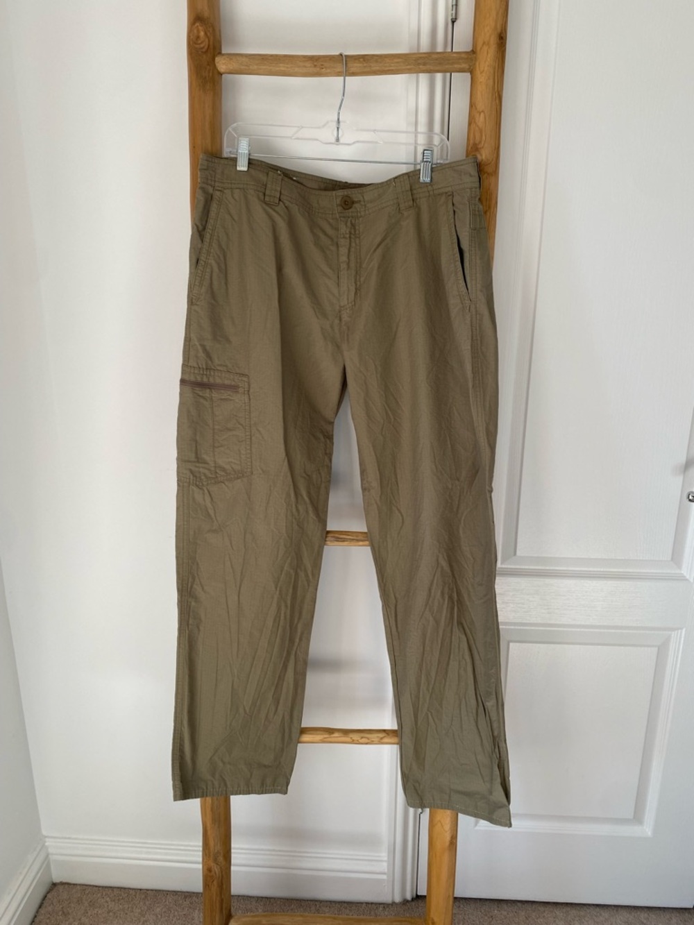 Columbia Twisted Cliff Ripstop Cargo Pant Green/Stone Mens Sz 38X34 Outdoor